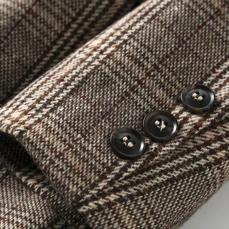 Women’s Plaid Blazer with Notched Lapel and Button Closure